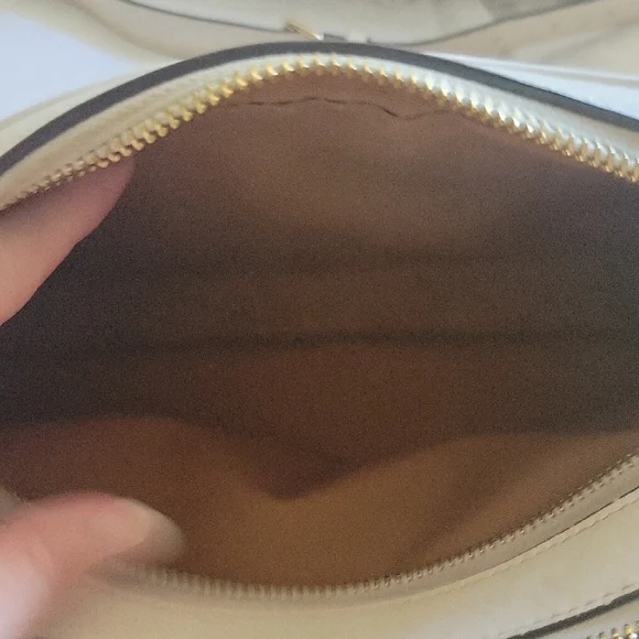 Coach Ivory Quilted Crossbody Bag - Picture 6 of 9